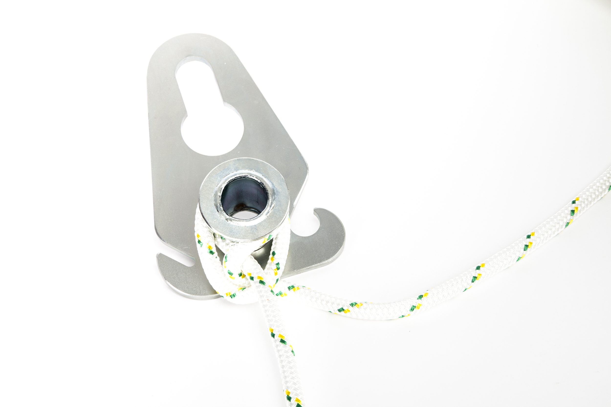 ball hitch pulling plate