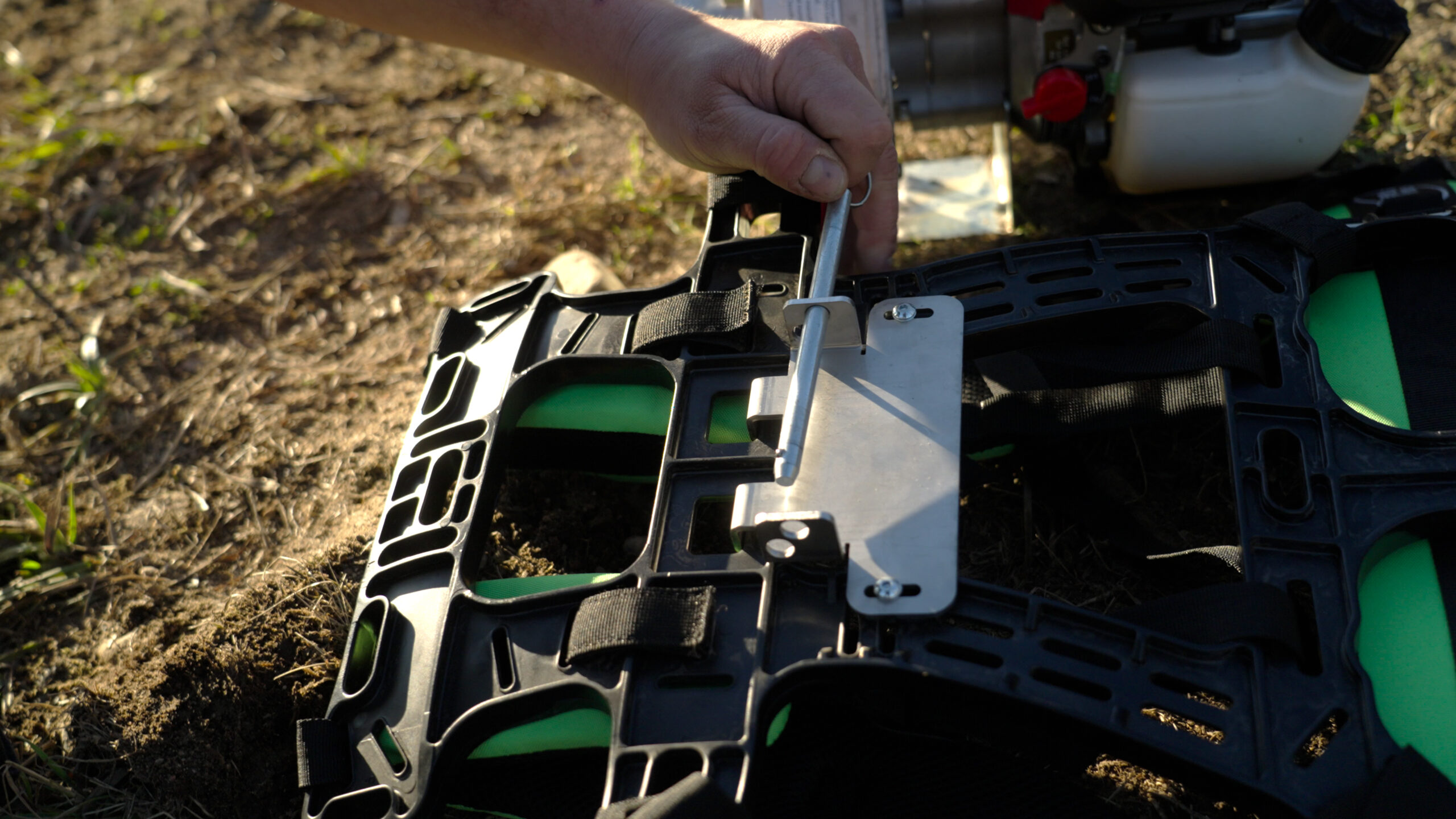 molded pack frame for winches